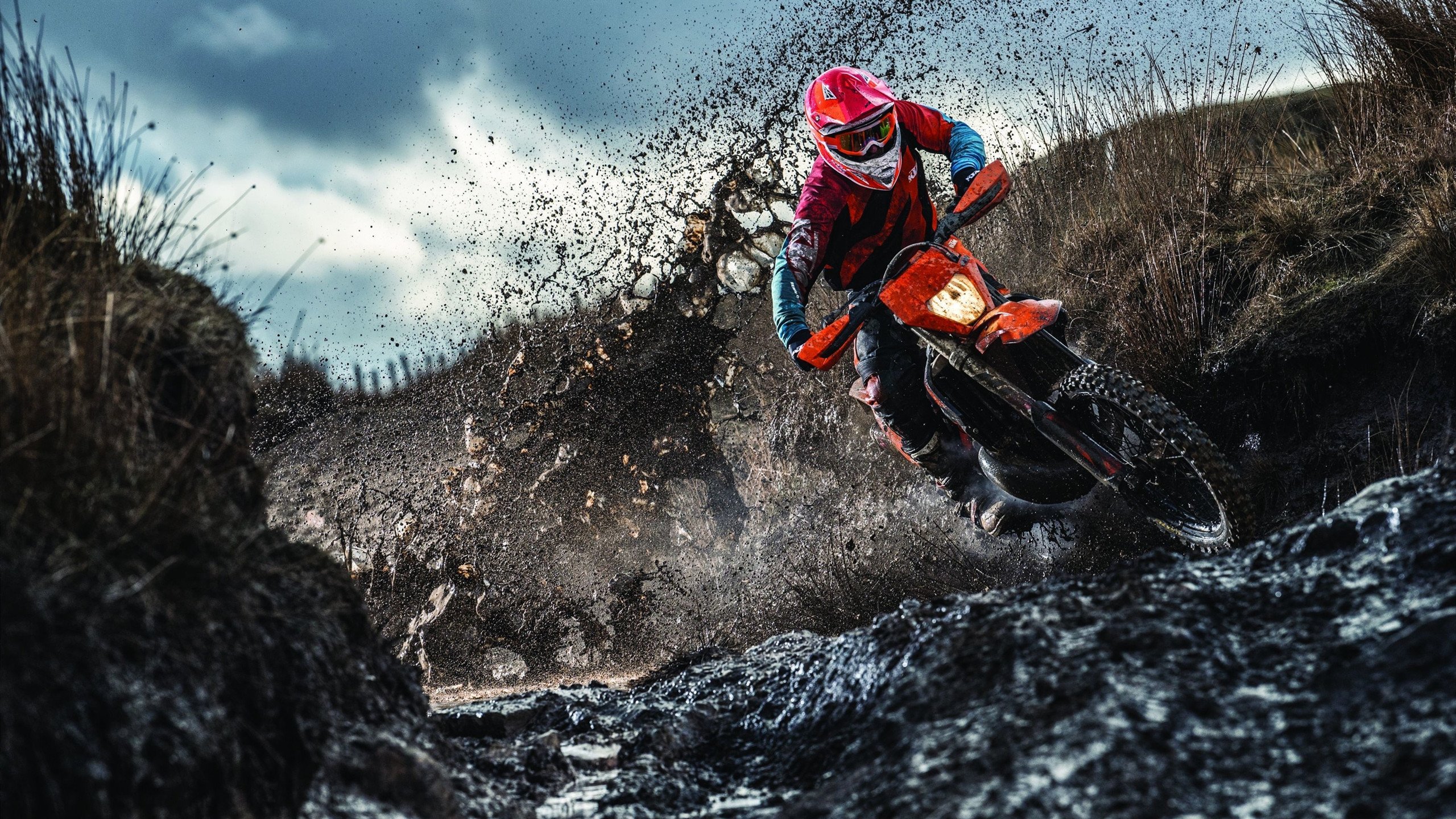 石宇奇状态如火山喷发,泰国队碾压丹麦队上演羽坛新秩序